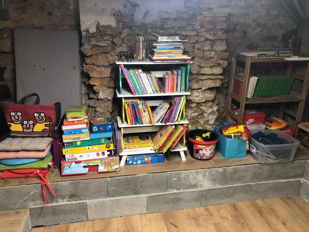 Chez Renou Et Prosperou Maison Typique Du Sarladait Saint-Genies Bagian luar foto