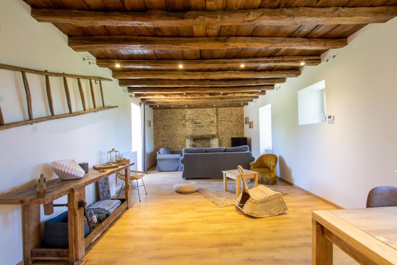 Chez Renou Et Prosperou Maison Typique Du Sarladait Saint-Genies Bagian luar foto